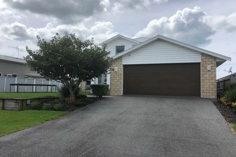 Photo of property in 29 Key West Drive, One Tree Point, 0118