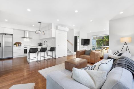 Photo of property in 136 Voyager Drive, Gulf Harbour, Whangaparaoa, 0930