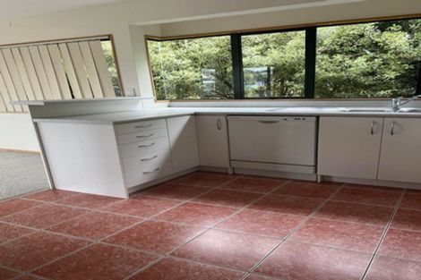 Photo of property in 6/96 William Bayes Place, Red Beach, 0932