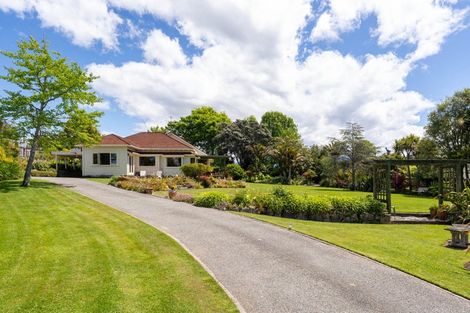 Photo of property in 18 Cliff Road, Tasman, Upper Moutere, 7173
