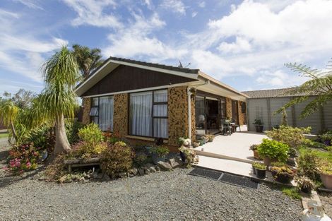 Photo of property in 242 Baylys Coast Road, Dargaville, 0377