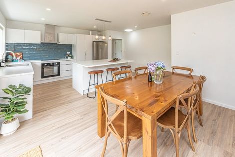 Photo of property in 26 Parkes Avenue, Saint Johns Hill, Whanganui, 4501