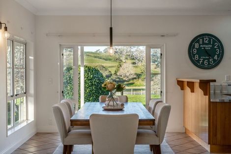 Photo of property in 154 Awa Road, Kumeu, 0891