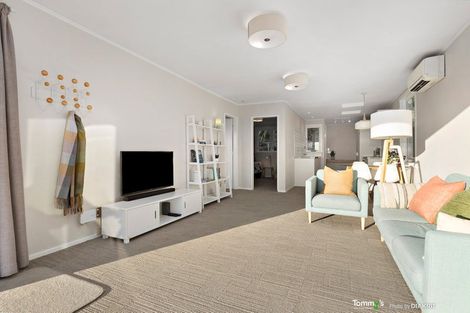 Photo of property in 81 Townsend Road, Miramar, Wellington, 6022