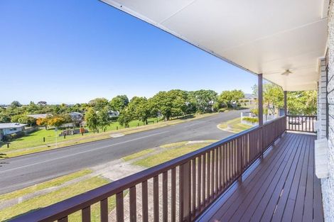 Photo of property in 2 Horoeka Court, Pukete, Hamilton, 3200