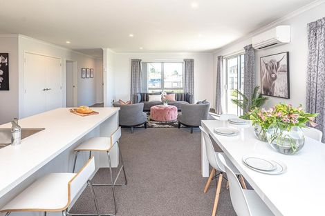 Photo of property in 7 Magnolia Crescent, Tawhero, Whanganui, 4501