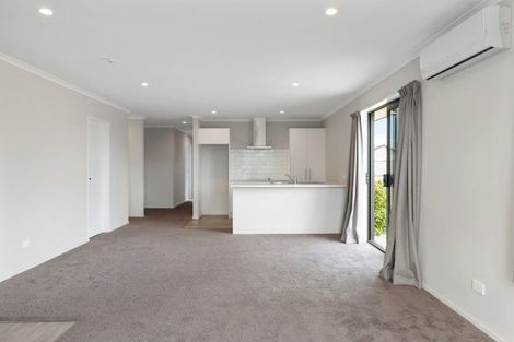 Photo of property in 38 Nicolau Avenue, Rolleston, 7615