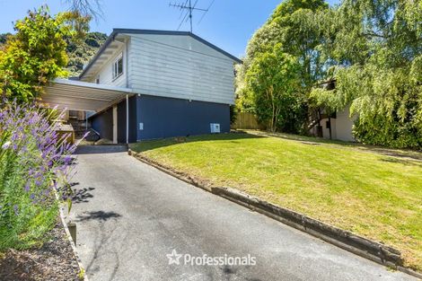 Photo of property in 23 Hartford Crescent, Totara Park, Upper Hutt, 5018