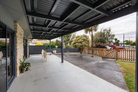 Photo of property in 21 Sutherland Crescent, Westbrook, Palmerston North, 4412