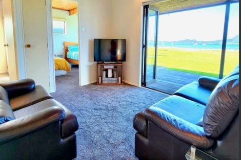 Photo of property in 38 One Tree Point Road, One Tree Point, 0118