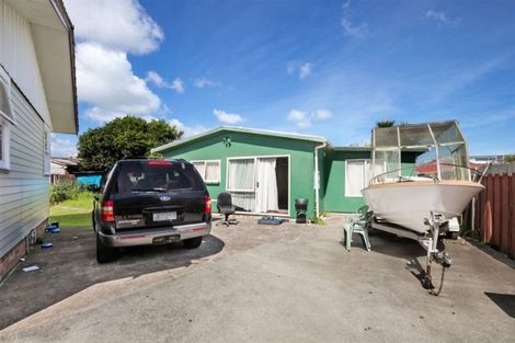 Photo of property in 12 Kohinoor Avenue, Mangere, Auckland, 2022