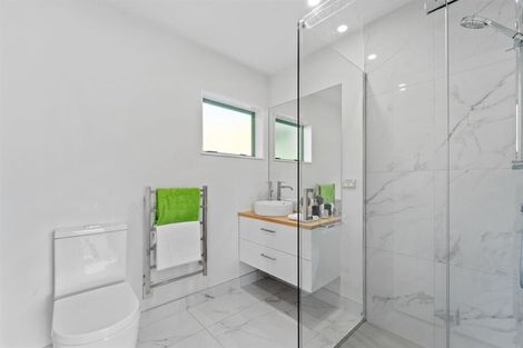 Photo of property in 11b Mollyhawk Rise, Arkles Bay, Whangaparaoa, 0932