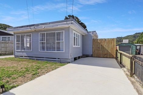 Photo of property in 14 Mcgowan Road, Wainuiomata, Lower Hutt, 5014