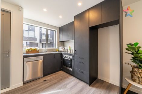 Photo of property in 38 John Street, Stokes Valley, Lower Hutt, 5019