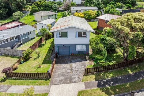 Photo of property in 19 Sombrero View, Ascot Park, Porirua, 5024
