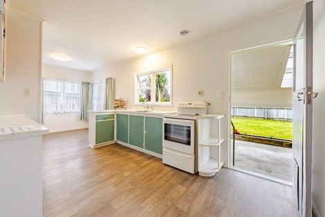 Photo of property in 37 Alexander Avenue, Onekawa, Napier, 4110