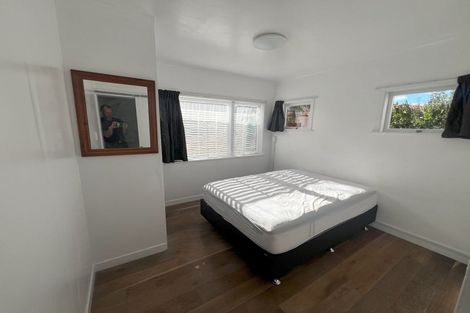 Photo of property in 32a Kirkbride Road, Mangere Bridge, Auckland, 2022