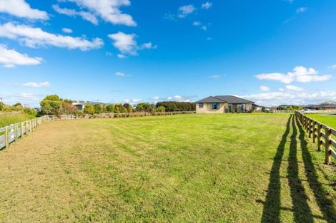 Photo of property in 10 Settlers View, Waipu, 0510