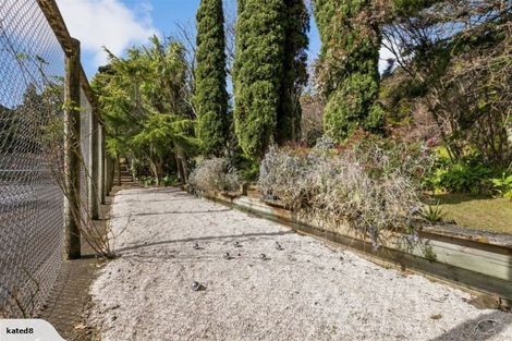 Photo of property in 118 Bethells Road, Waitakere, Henderson, 0781