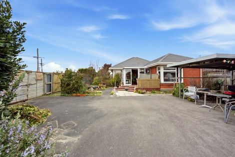 Photo of property in 135 Bower Avenue, New Brighton, Christchurch, 8083