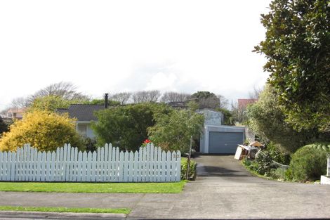 Photo of property in 22 Whakapaki Street, Urenui, 4375