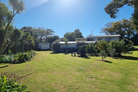 Photo of property in 730 Whangaruru North Road, Whangaruru, Hikurangi, 0184