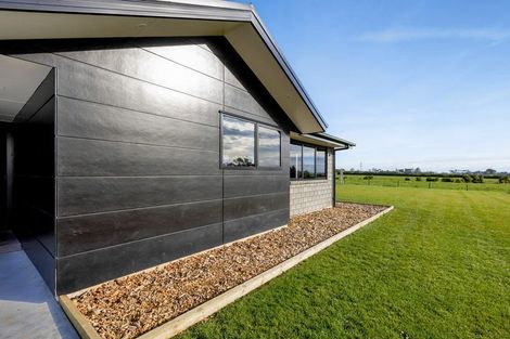 Photo of property in 108 Flint Road, Stratford, 4332