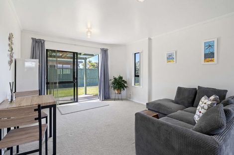 Photo of property in 116 Evans Road, Papamoa Beach, Papamoa, 3118