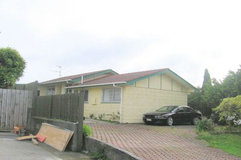 Photo of property in 12 Parkinson Close, Whitby, Porirua, 5024