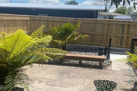 Photo of property in 6a Surrey Crescent, Hokowhitu, Palmerston North, 4410