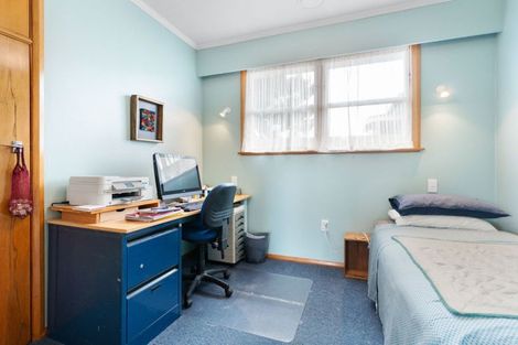 Photo of property in 2 Hinau Place, Lansdowne, Masterton, 5810