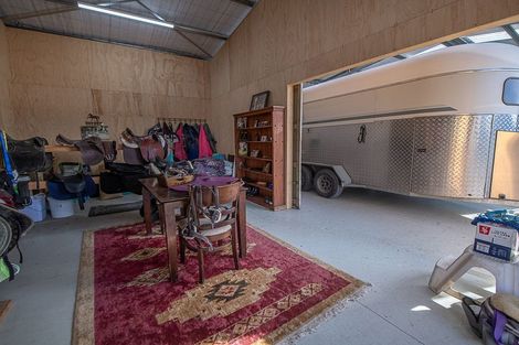 Photo of property in 64 Cameron Road, Hillend, Balclutha, 9272