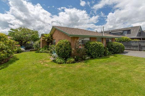 Photo of property in 5 Sayers Crescent, Ilam, Christchurch, 8041