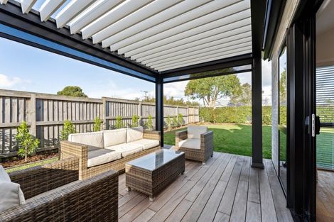 Photo of property in 8 Tiaki Lane, Matakana, 0985