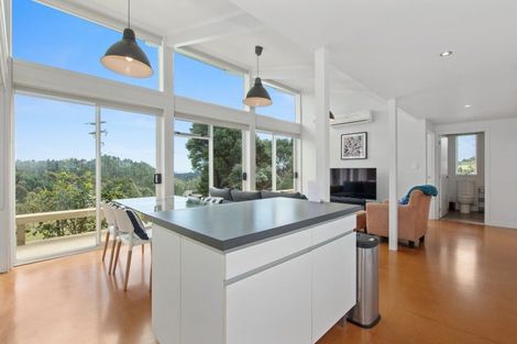 Photo of property in 190 Paroa Bay Road, Russell, 0272