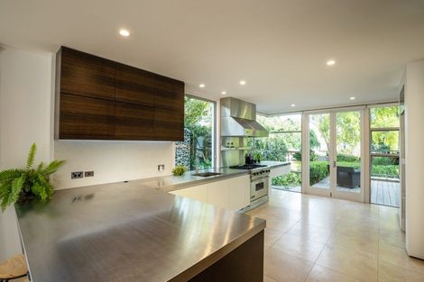 Photo of property in 100a Glandovey Road, Fendalton, Christchurch, 8052