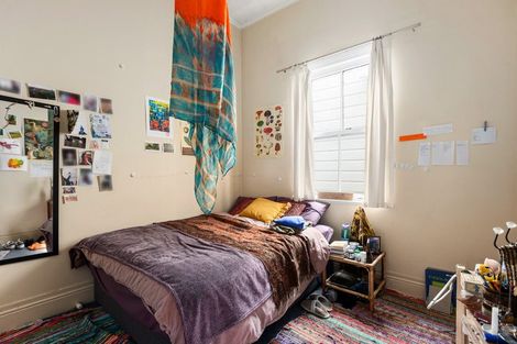 Photo of property in 130 Wallace Street, Mount Cook, Wellington, 6021
