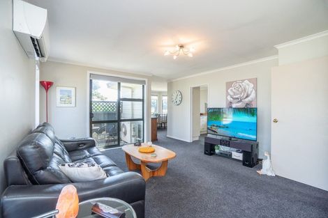 Photo of property in 1 Richmond Avenue, Takaro, Palmerston North, 4410