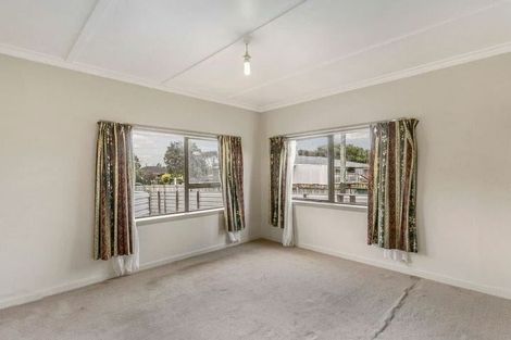 Photo of property in 73a Weymouth Road, Manurewa, Auckland, 2102
