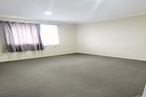 Photo of property in 77 Pitt Avenue, Clendon Park, Auckland, 2103