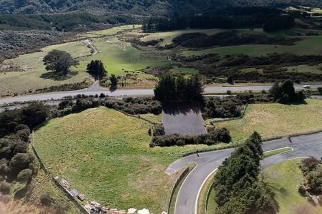 Photo of property in 4 Raikes Road, Kaitoke, Upper Hutt, 5018