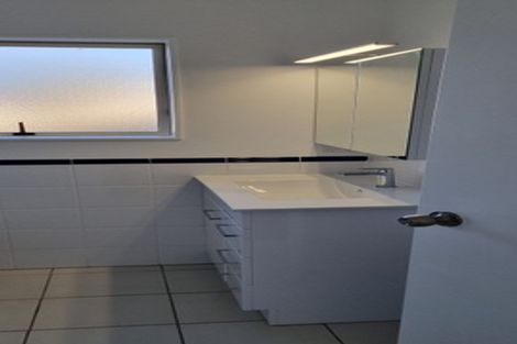 Photo of property in 37 Innisowen Place, Flat Bush, Auckland, 2019