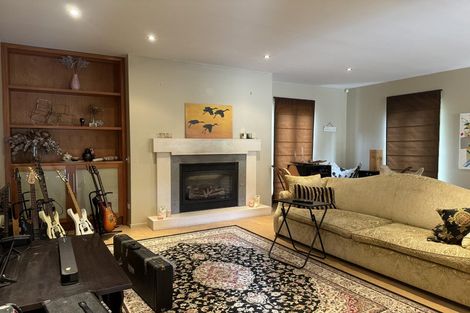 Photo of property in 14 Daldys Bush Lane, Bayview, Auckland, 0629