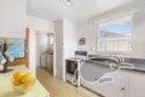 Photo of property in 17 Cameron Street, Papakura, 2110