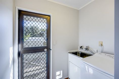 Photo of property in 2/32 Spriggs Crescent, Greenmeadows, Napier, 4112