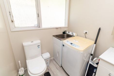 Photo of property in 13b Florio Terrace, Tawa, Wellington, 5028