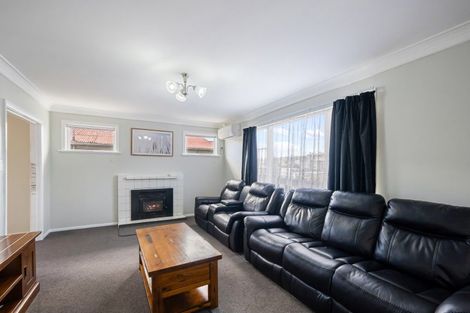 Photo of property in 40 Balmoral Street, Levin, 5510