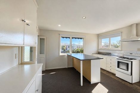 Photo of property in 90 Roberta Drive, Somerfield, Christchurch, 8024