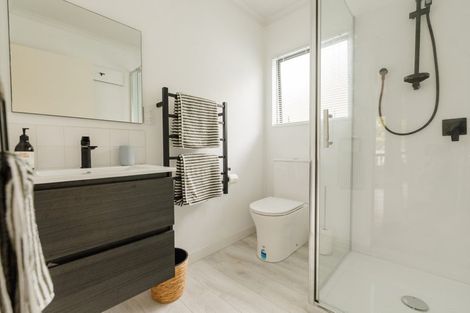 Photo of property in 144 Govan Wilson Road, Whangaripo, Warkworth, 0985