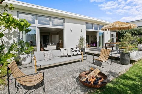 Photo of property in 1185d South Road, Oakura, 4314